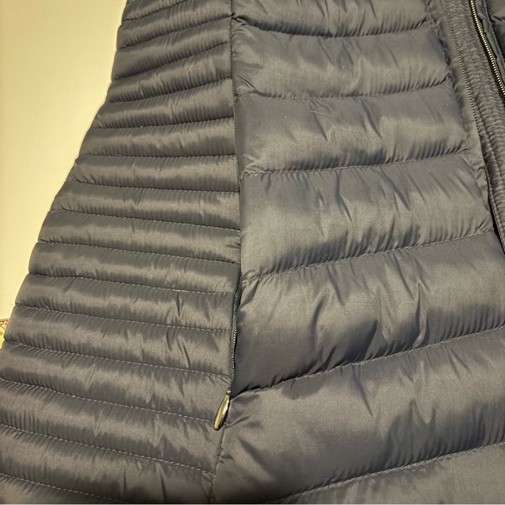 DKNY Women's Dark blue Puffer Coat, size S, great condition. - Picture 12 of 12